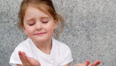 girl-praying